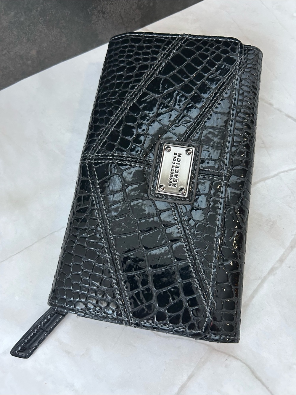 Kenneth Cole Reaction Black Croc-Embossed Zip Continental Wallet